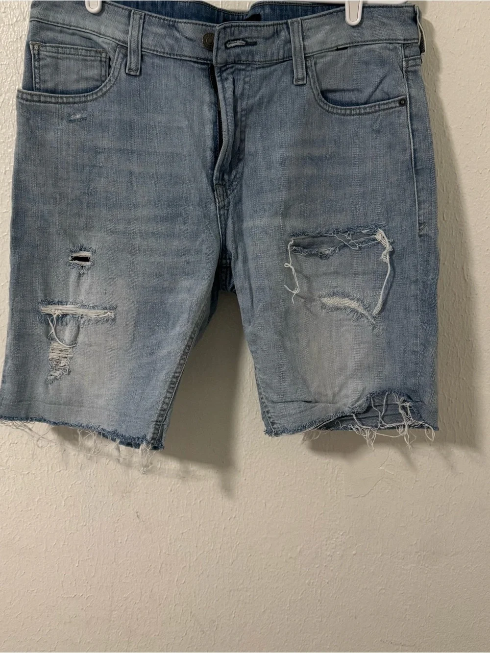 Express Men’s Slim Stretch Size 34 Light Blue Distressed Jean Shorts Frayed Hems